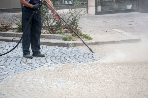 Best Machinery and Equipment Cleaning  in Hunters Creek, FL